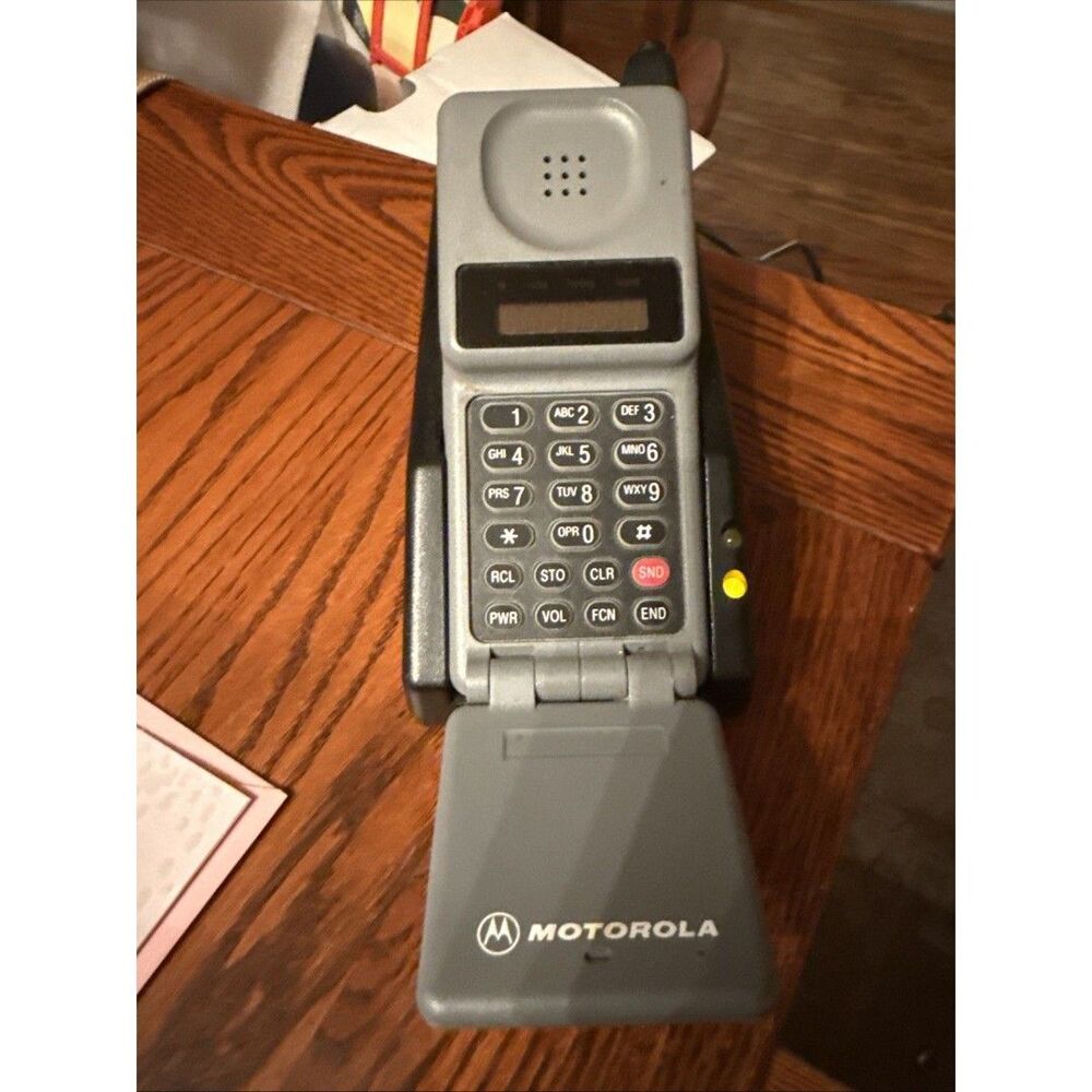 Vintage Motorola 90s Brick Cell Phone Working W/ OG Charger! RARE!